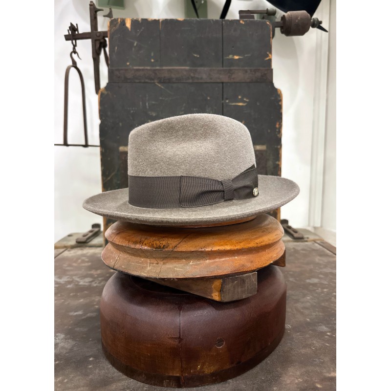 John 1885 | Classic Felt Fedora Hat | 140th Anniversary Fernández y ROCHE