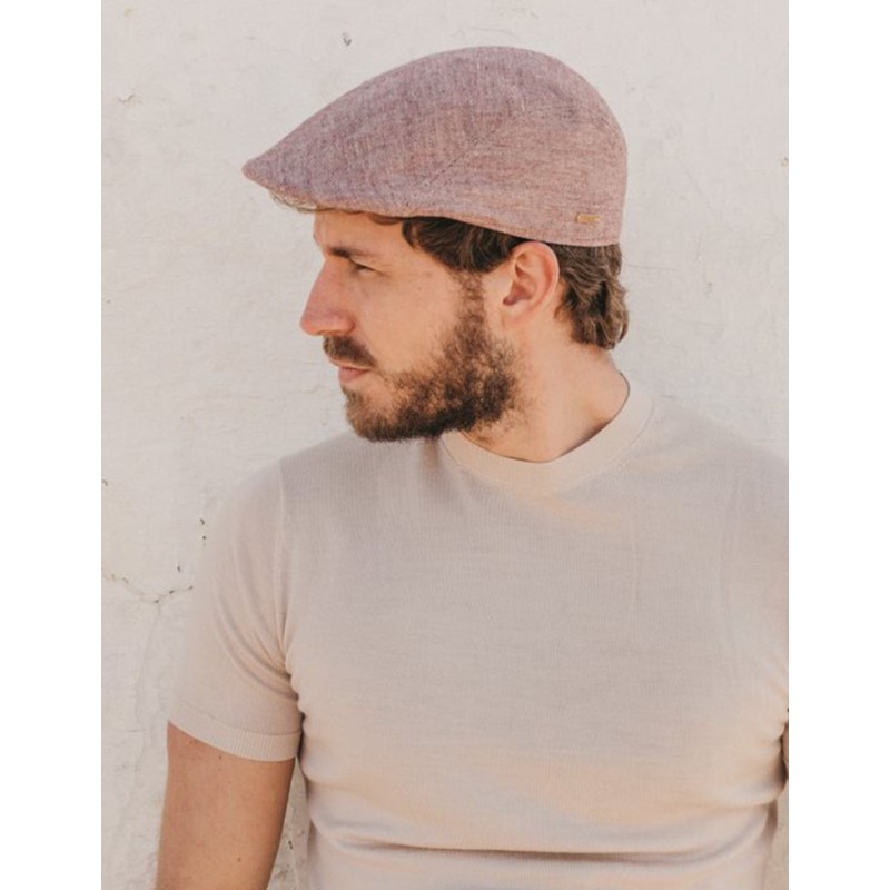 Gorra pico pato color rojo mezcla. Fernández y Roche